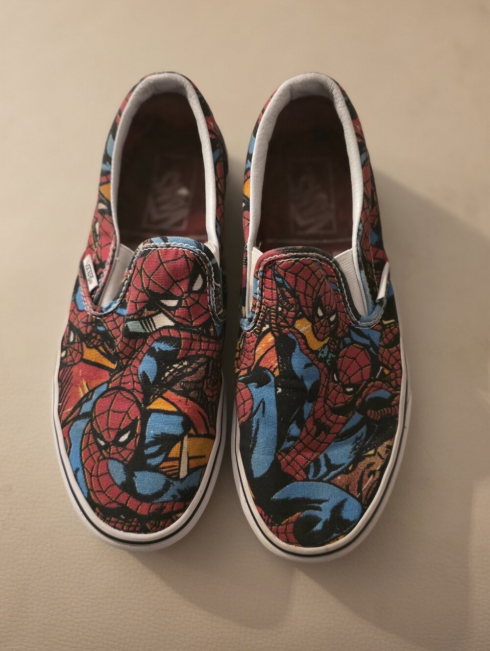 Vans - Marvel Spyderman -  6/Men 7.5/Women